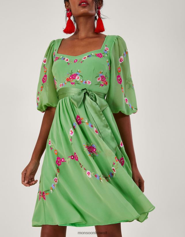 فستان إميليا مطرز بالزهور من البوليستر المعاد تدويره ملابس أخضر Monsoon نحيف N4BV8X270 - Monsoon online customer service