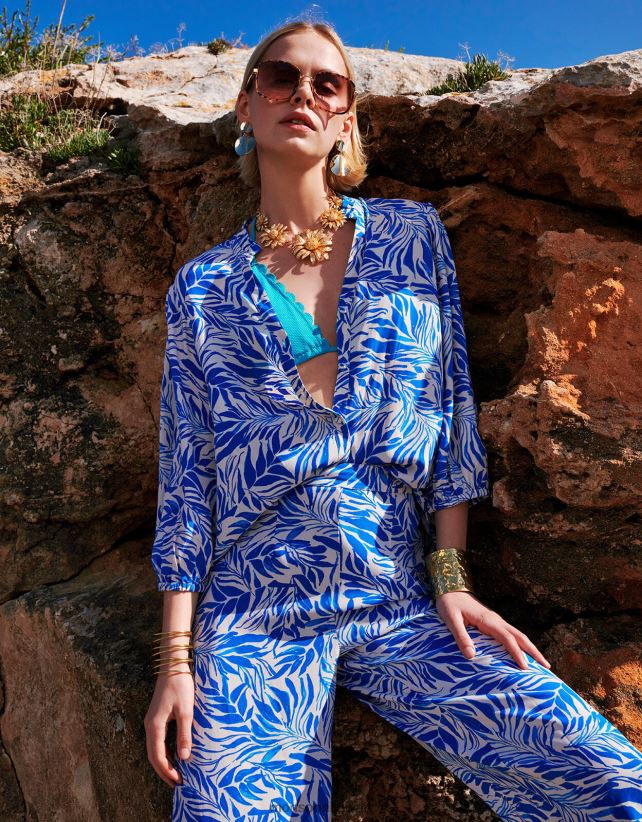 بلوزة فلورنسا بطباعة أوراق الشجر مصنوعة من الفيسكوز المستدام ملابس أزرق Monsoon نحيف N4BV8X304 - Monsoon children